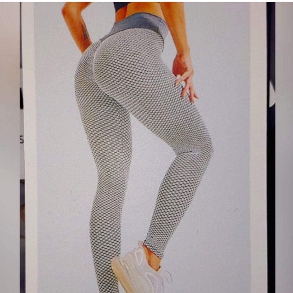 MEDIUM Pockets Gray White Yoga Textured Leggings Butt High Waist Workout Fitness